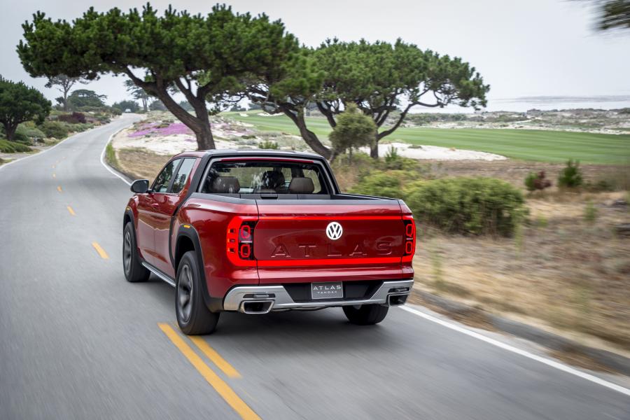  Volkswagen Atlas Tanoak Pickup Truck Concept 2018 года  (фото 27 из 32)
